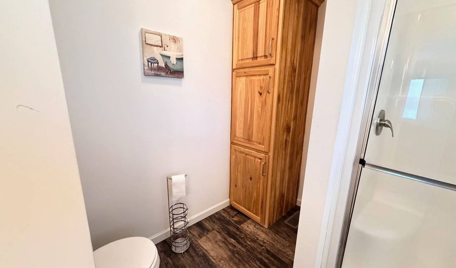 9 Commodore Dr, Biddeford, ME 04005 - 3 Beds, 2 Bath