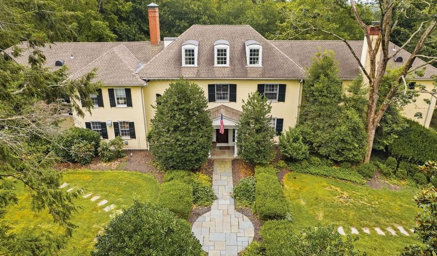 790 BRUSHTOWN Rd, Ambler, PA 19002 - 6 Beds, 7 Bath