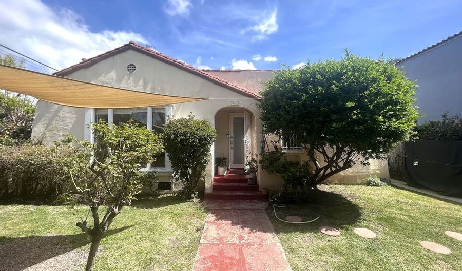6918 Willoughby Ave, Los Angeles, CA 90038 - 2 Beds, 0 Bath