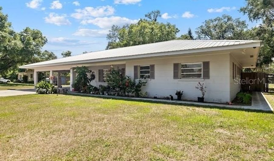 126 S ROBERT Ave, Arcadia, FL 34266 - 3 Beds, 2 Bath