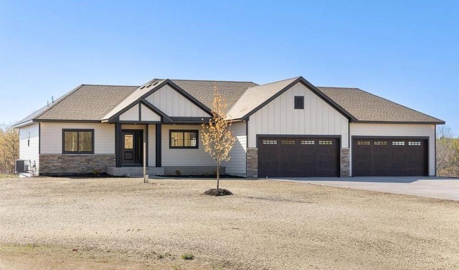 12901 295th Ave NW, Baldwin Twp., MN 55371 - 5 Beds, 3 Bath