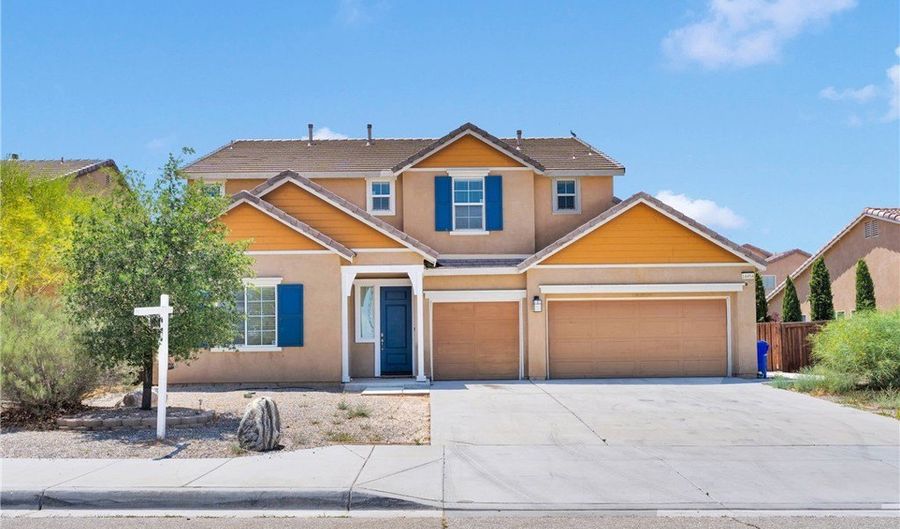 14454 Vista Del Sol Ln, Adelanto, CA 92301 - 5 Beds, 4 Bath