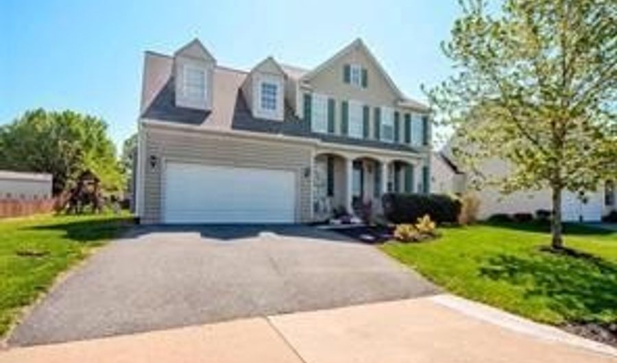 21466 PLYMOUTH Pl, Ashburn, VA 20147 - 5 Beds, 4 Bath