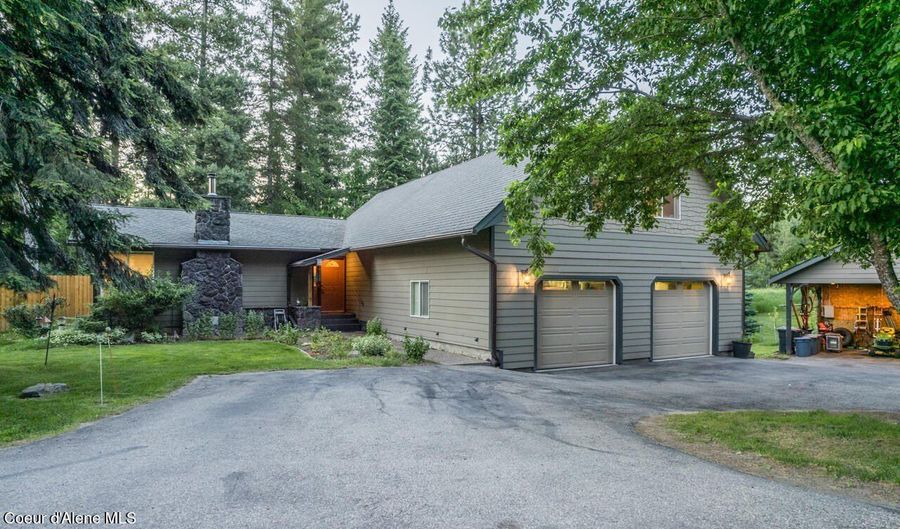 6531 Tannenbaum Cir, Bonners Ferry, ID 83805 - 5 Beds, 5 Bath