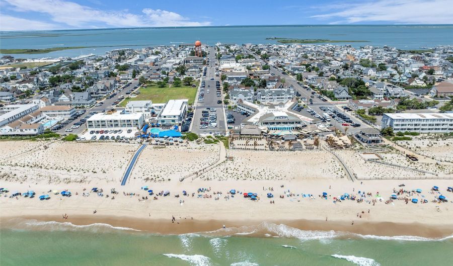 335 Engleside Ave, Beach Haven, NJ 08008 - 3 Beds, 3 Bath