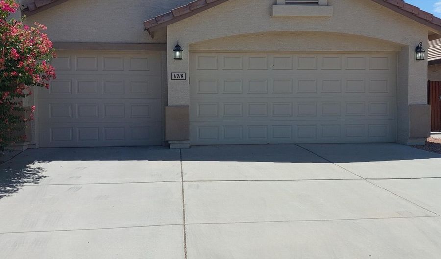 11219 W VERNON Ave, Avondale, AZ 85392 - 4 Beds, 2 Bath