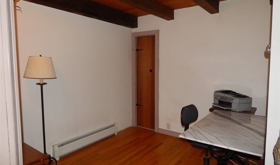82 Breezy Hill Rd, Bradford, NH 03221 - 3 Beds, 2 Bath