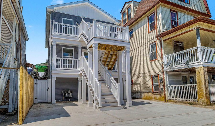 38 N Boston Ave B Upper, Atlantic City, NJ 08401 - 2 Beds, 2 Bath