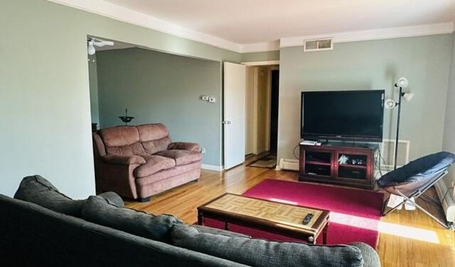 1209 Island Dr 204, Ann Arbor, MI 48105 - 2 Beds, 1 Bath