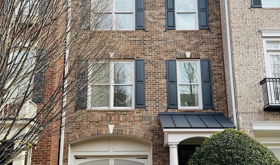 11191 Calypso, Alpharetta, GA 30009 - 2 Beds, 3 Bath