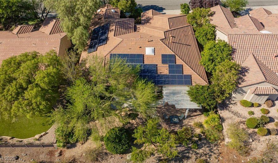 1805 Prichard Ave, Henderson, NV 89052 - 2 Beds, 3 Bath