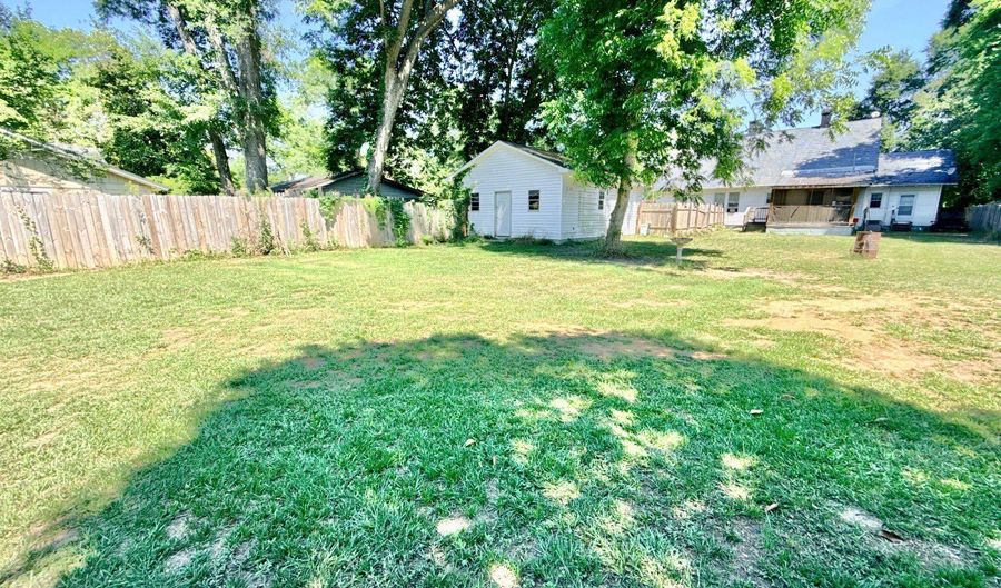 456 Main St, Barnwell, SC 29812 - 3 Beds, 3 Bath