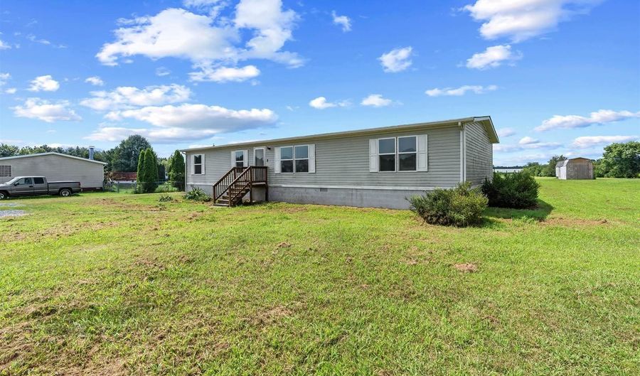 2517 Woodyard Rd, Harrington, DE 19952 - 3 Beds, 2 Bath