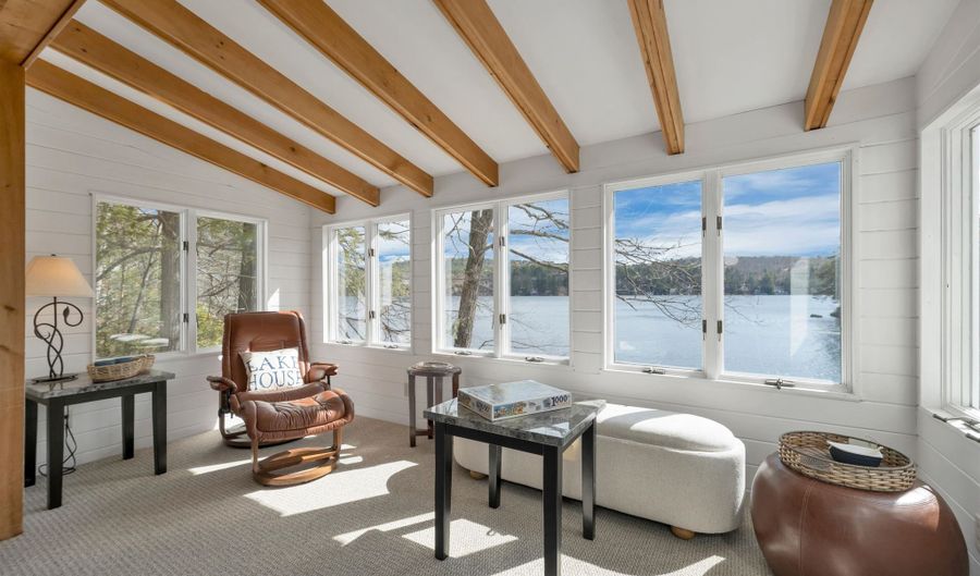 20 Boat Cove Rd, Alton, NH 03810 - 3 Beds, 1 Bath