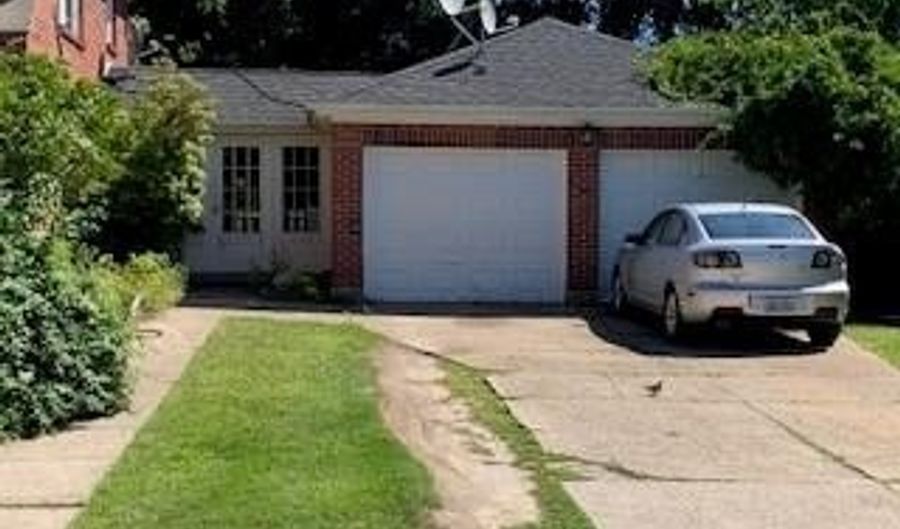 15 Lookout Ave, North Providence, RI 02911 - 4 Beds, 2 Bath