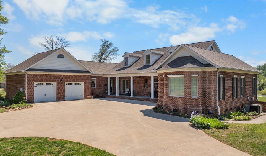 361 Highway 307, Athens, TN 37303 - 3 Beds, 3 Bath