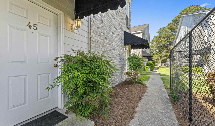 5141 Nicholson Dr #B45, Baton Rouge, LA 70820 - 2 Beds, 2 Bath