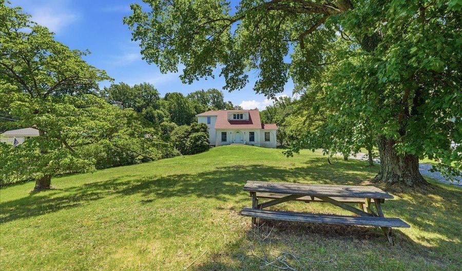 73 CHURCH Rd, Arnold, MD 21012 - 4 Beds, 4 Bath