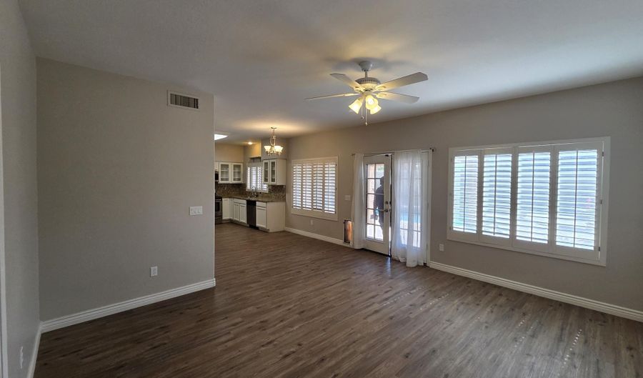 30651 N 44TH St, Cave Creek, AZ 85331 - 5 Beds, 4 Bath