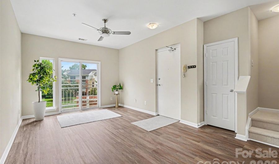 3955 Picasso Ct 15, Charlotte, NC 28205 - 2 Beds, 3 Bath