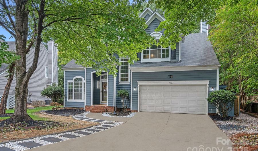 4123 Beauvista Dr, Charlotte, NC 28269 - 3 Beds, 3 Bath