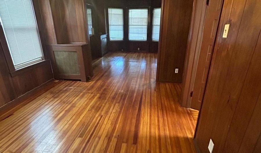 7 Rawson St unit 1, Albany, NY 12206 - 3 Beds, 1 Bath