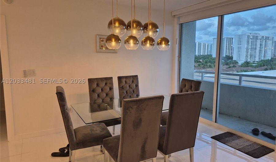 18800 NE 29th Ave 718, Aventura, FL 33180 - 3 Beds, 2 Bath