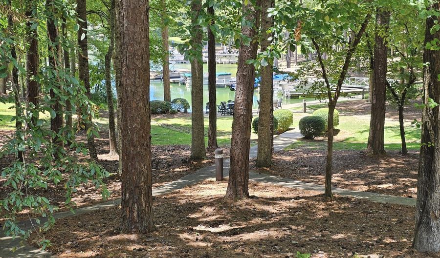 67 Lakeview Drive 10H, Alexander City, AL 35010 - 3 Beds, 4 Bath