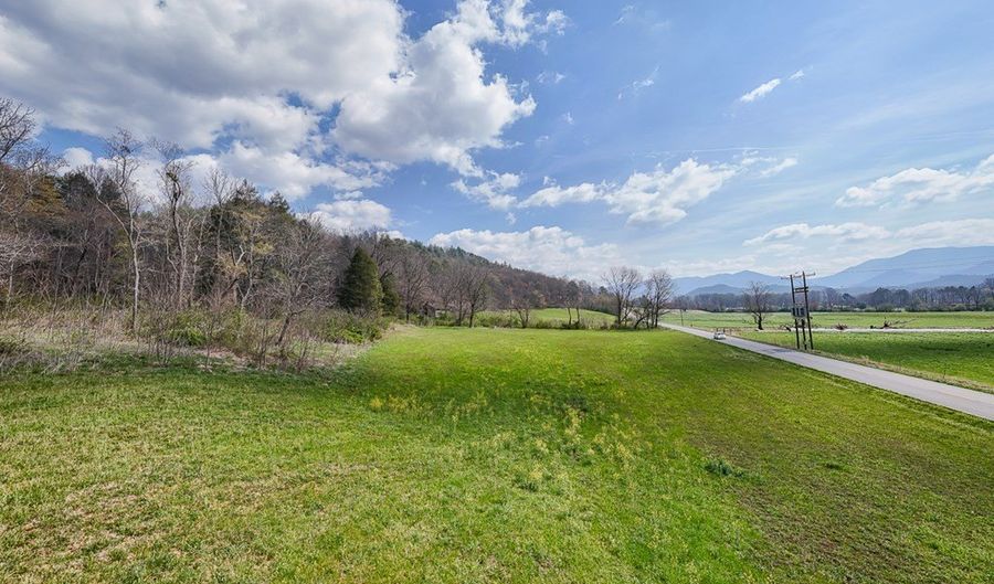 6387 Airport Rd, Andrews, NC 28901 - 0 Beds, 0 Bath