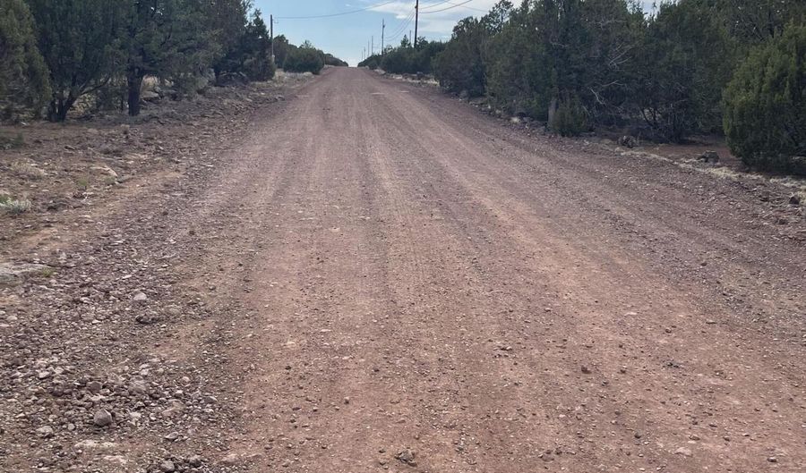 68 Charlene Dr, Concho, AZ 85924 - 3 Beds, 2 Bath