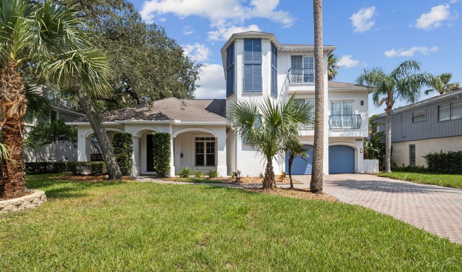 335 11TH St, Atlantic Beach, FL 32233 - 5 Beds, 4 Bath