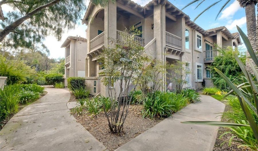 3432 Cameo Dr 62, Oceanside, CA 92056 - 2 Beds, 2 Bath