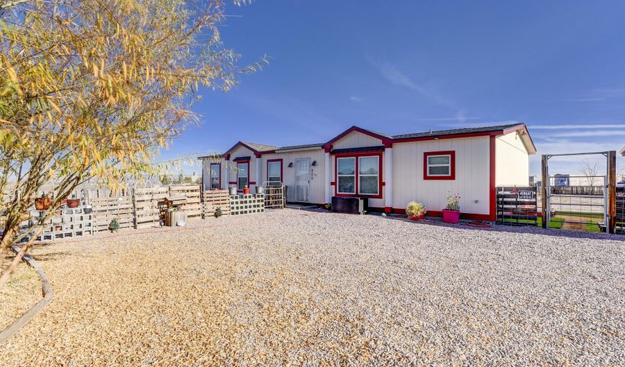 900 W Livernois Way, Chino Valley, AZ 86323 - 3 Beds, 2 Bath