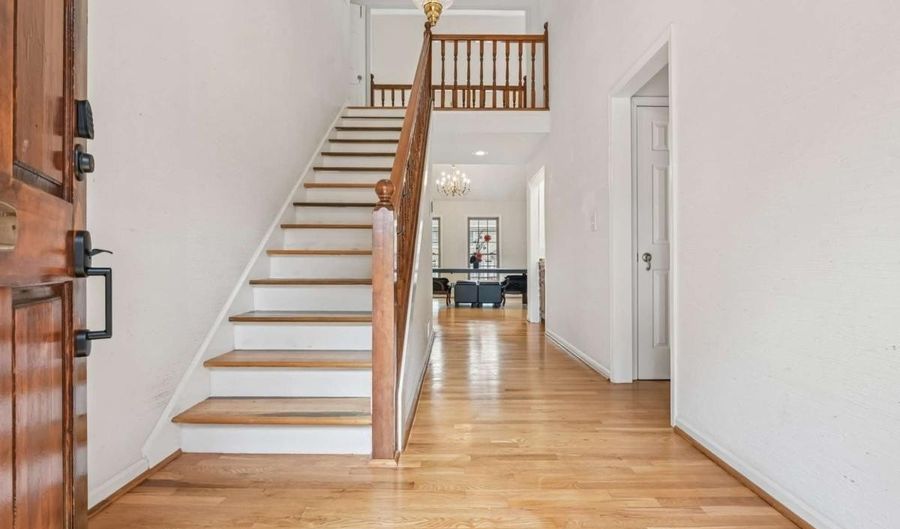 7430 Talbot Colony, Atlanta, GA 30328 - 4 Beds, 3 Bath