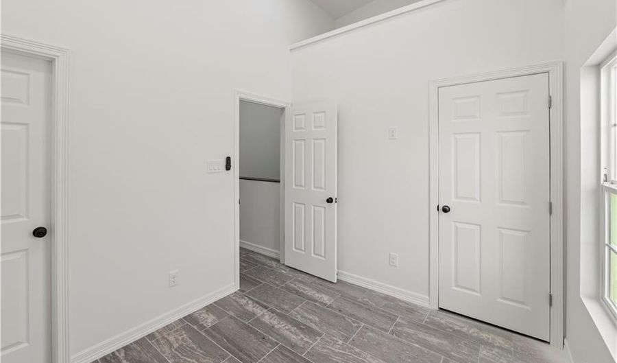 1409 E Karen Dr B, Alton, TX 78573 - 2 Beds, 3 Bath