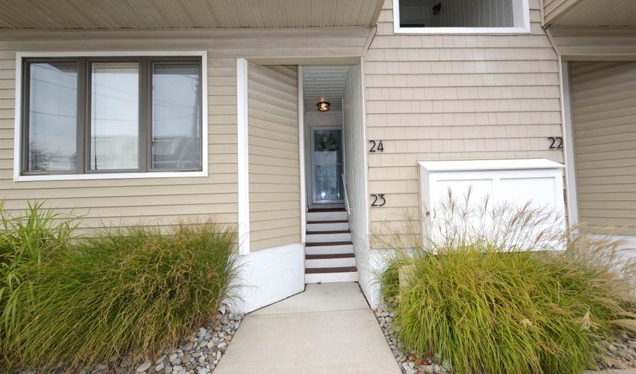 301 80th B-24, Avalon, NJ 08202 - 3 Beds, 2 Bath