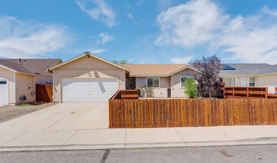 254 Emigrant Way, Fernley, NV 89408 - 3 Beds, 2 Bath