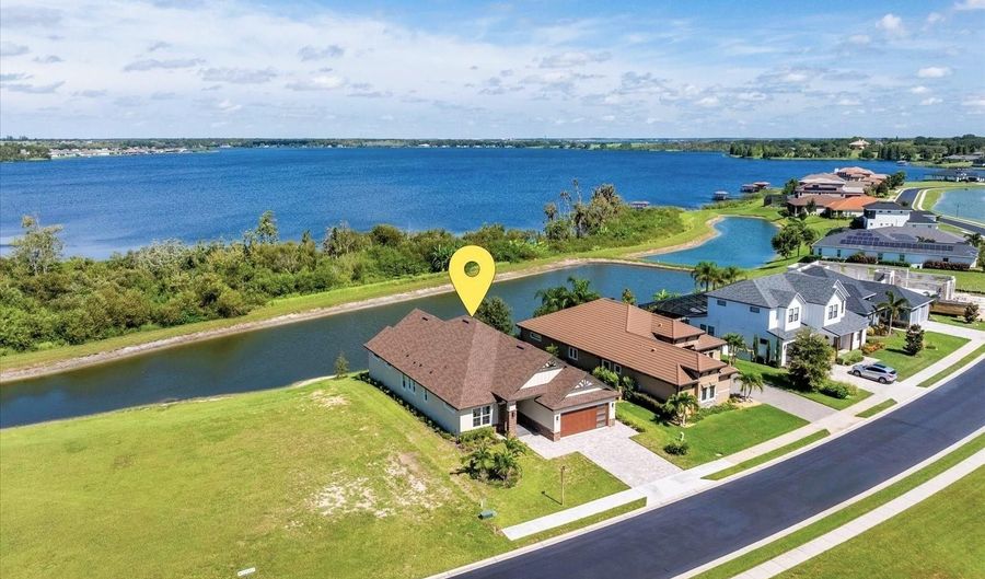 559 WATERFERN TRAIL Dr, Auburndale, FL 33823 - 3 Beds, 4 Bath