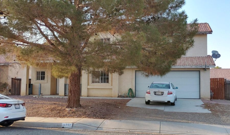 11752 Drake Ct, Adelanto, CA 92301 - 4 Beds, 4 Bath