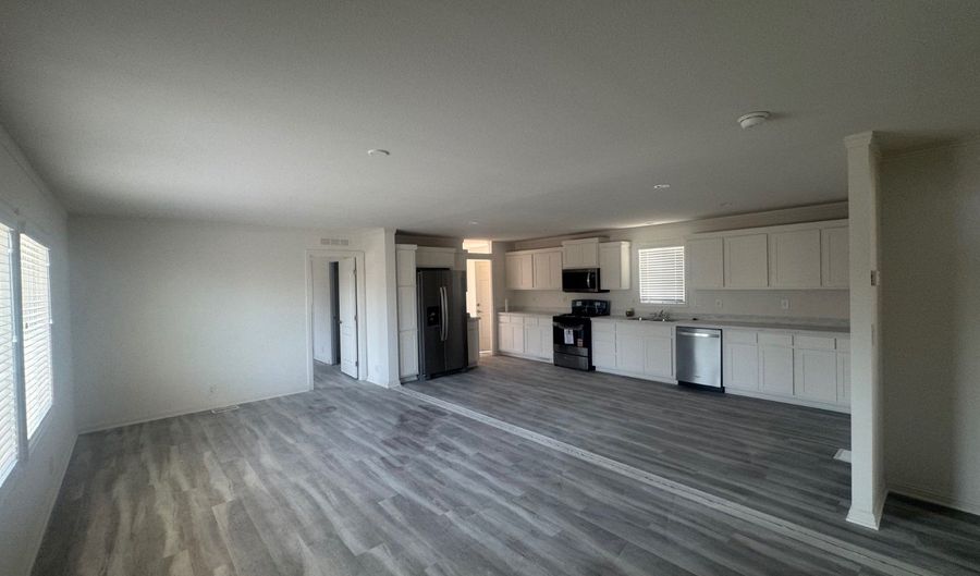 2601 E Victoria St 447, Rancho Dominguez, CA 90220 - 3 Beds, 2 Bath