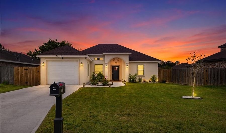 719 Margret St, Alamo, TX 78516 - 4 Beds, 2 Bath