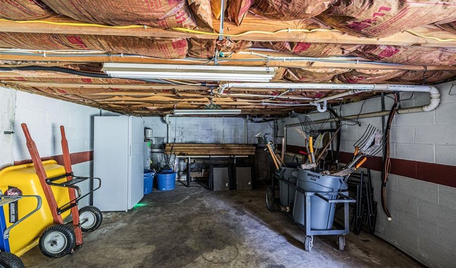 1220 Old Dearing Rd, Alvaton, KY 42122 - 3 Beds, 2 Bath