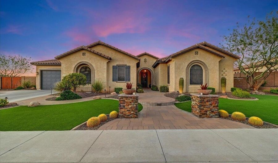 6030 E BRIANNA Rd, Cave Creek, AZ 85331 - 3 Beds, 2 Bath