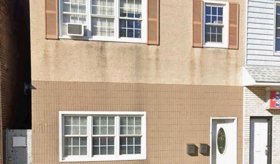 1013 BROADWAY, Bayonne, NJ 07002 - 5 Beds, 1 Bath
