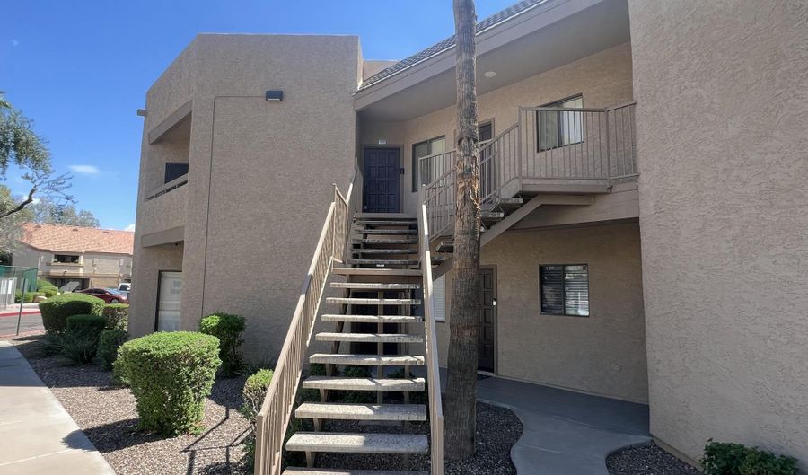 1287 N ALMA SCHOOL Rd 201, Chandler, AZ 85224 - 2 Beds, 2 Bath