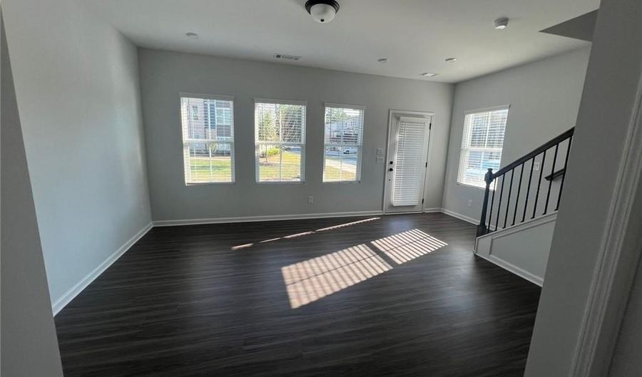700 Payton Ln, Acworth, GA 30102 - 3 Beds, 4 Bath