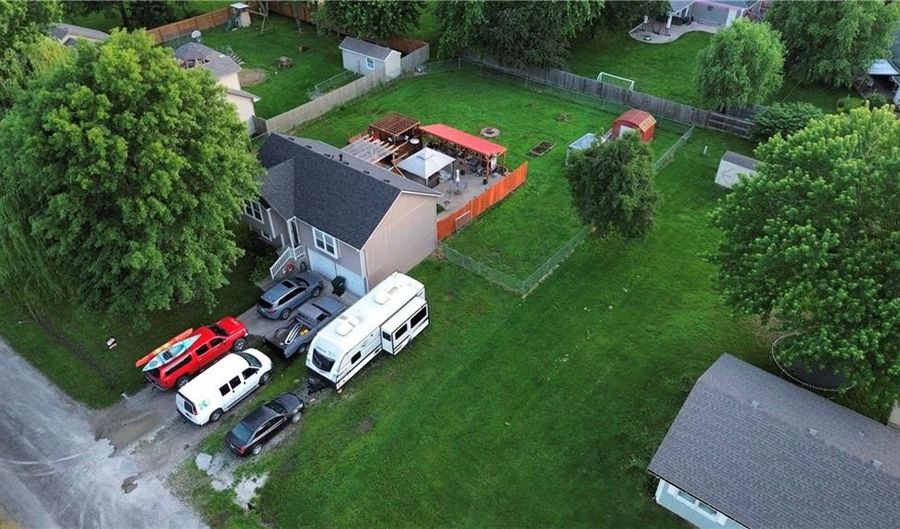 208 N Ohio St, Archie, MO 64725 - 3 Beds, 2 Bath