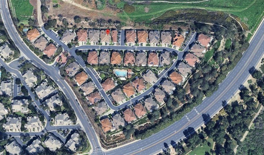 11 Robin, Aliso Viejo, CA 92656 - 4 Beds, 3 Bath