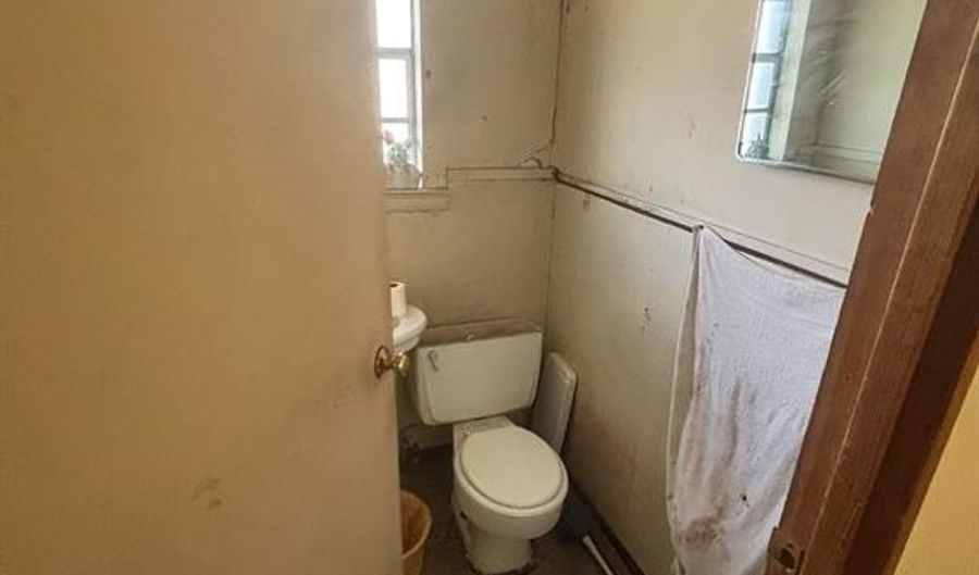 2108 N County Road 810, Alvarado, TX 76009 - 3 Beds, 2 Bath