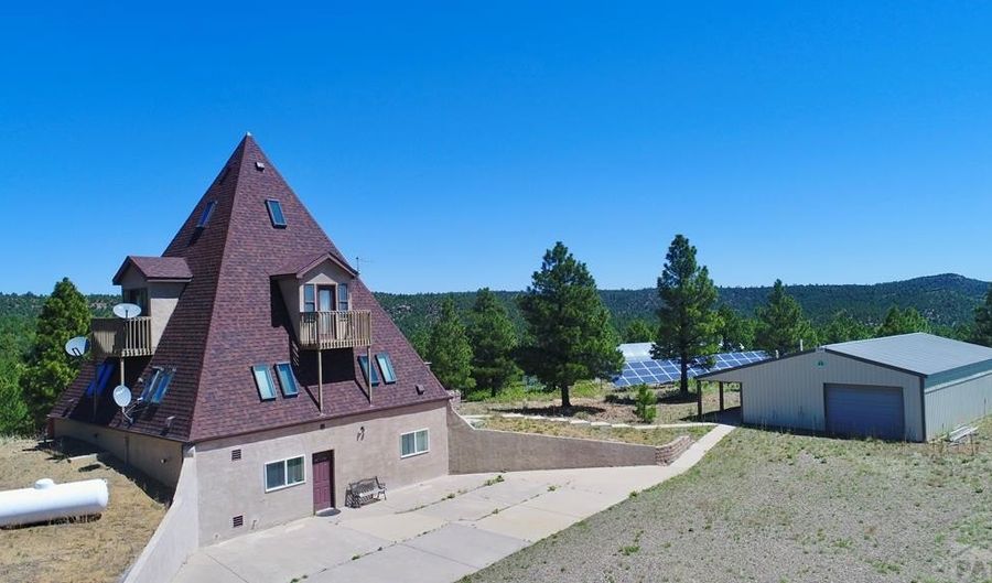 22010 Steffi Dr, Aguilar, CO 81020 - 2 Beds, 3 Bath